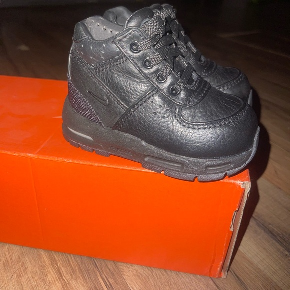 NIB Nike Toddler Air Max Goadome Black ACG Size 4.5C - Picture 5 of 6